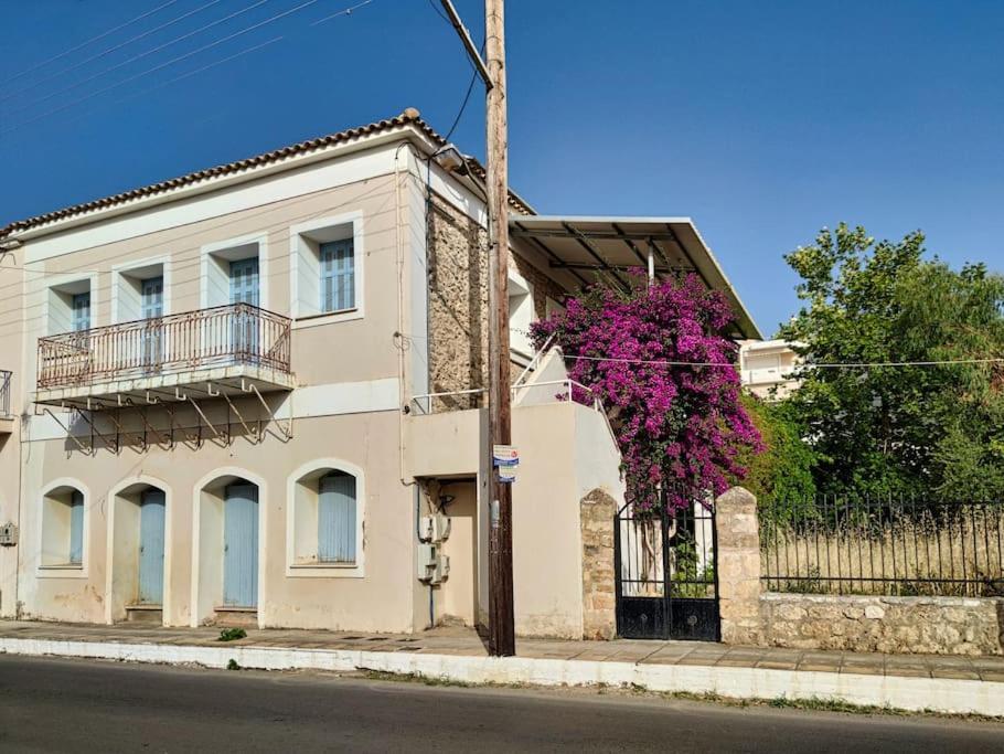 Στούντιο Σε Πέτρινο Σπίτι, Κοντά Σε Παραλία Διαμέρισμα Κυπαρισσία Εξωτερικό φωτογραφία